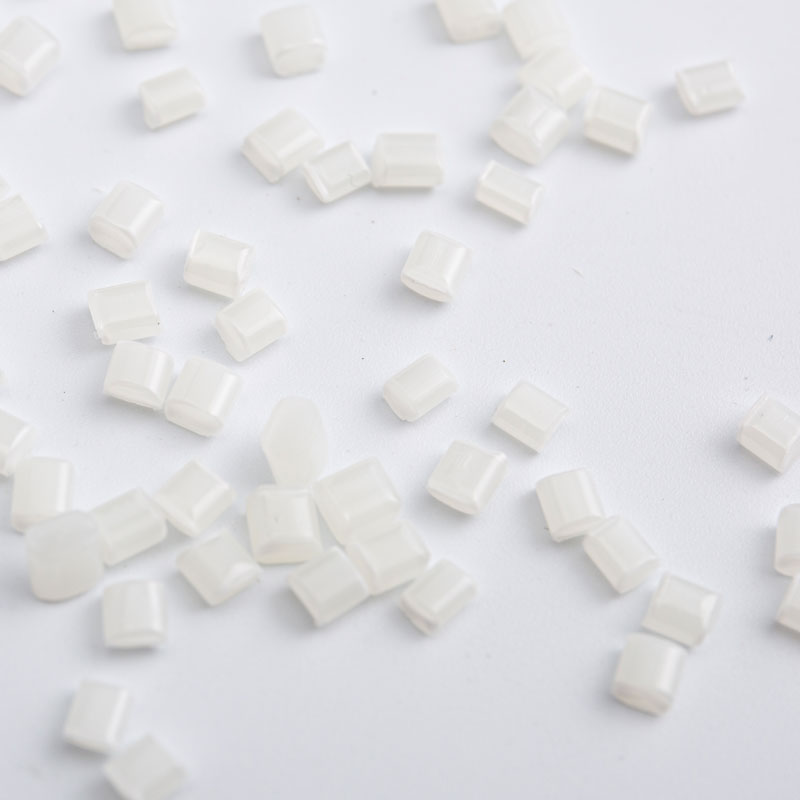 Halogen-Flamma Retardant Low fumus Densitas PA66 Plastic Pellets